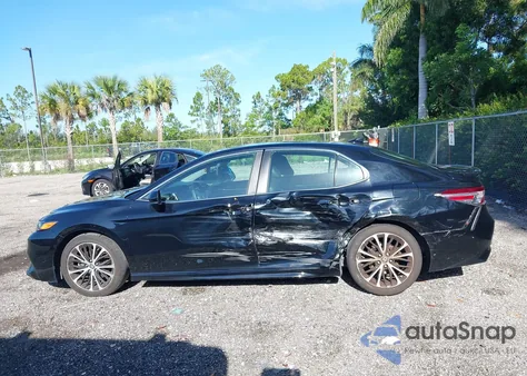 2020 Toyota Camry Se из США, поврежденный, VIN 4T1G11AK4LU986398